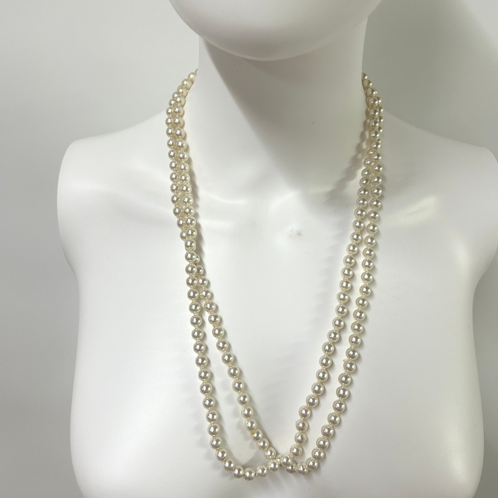 Vintage Faux Pearl Opera Length Necklace 26" Cream White Classic Coquette